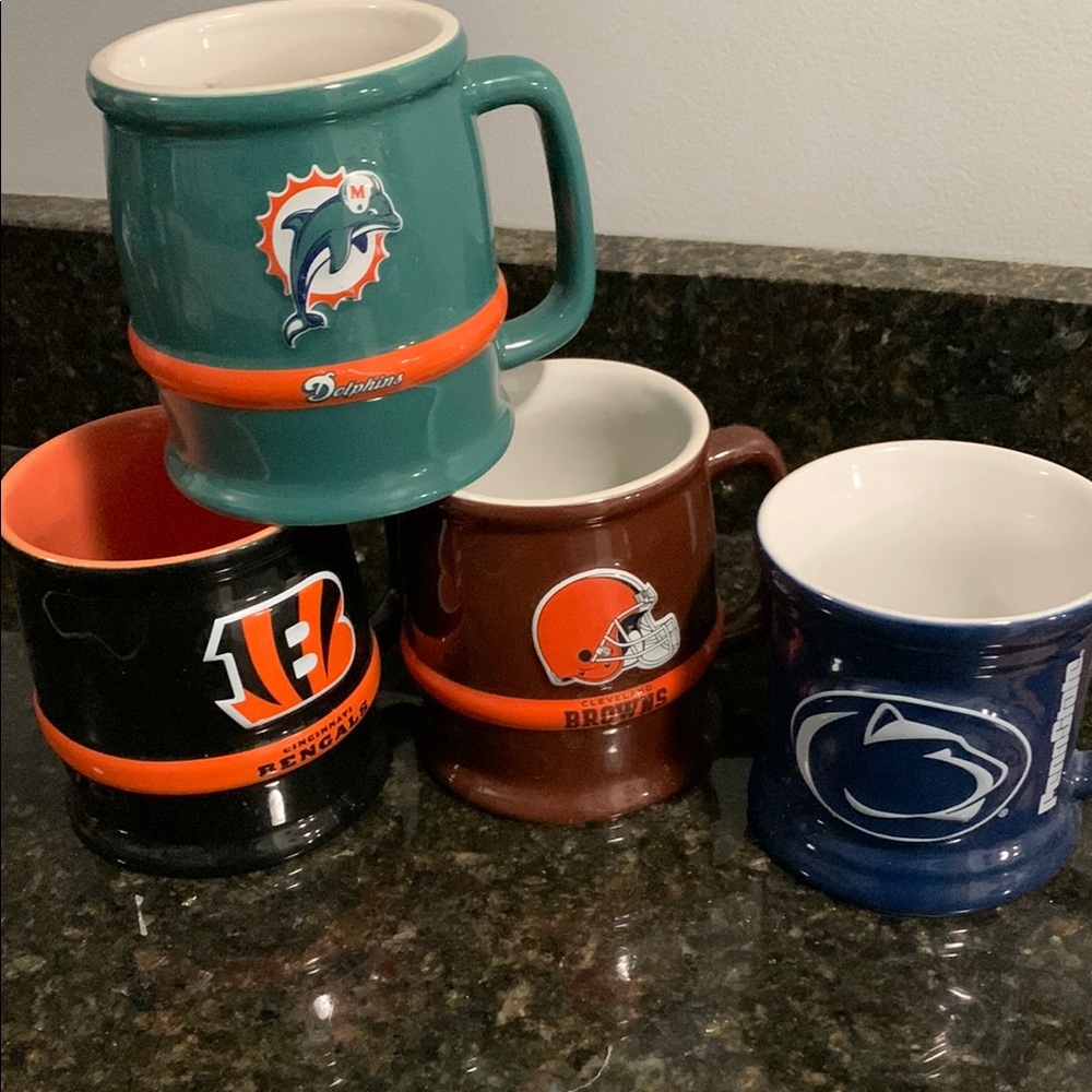 NFL Green and Brown Team Mugs Set for Dining